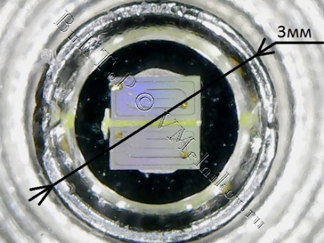 Как выглядит под микроскопом китайская подделка на светодиод 3 Вт
